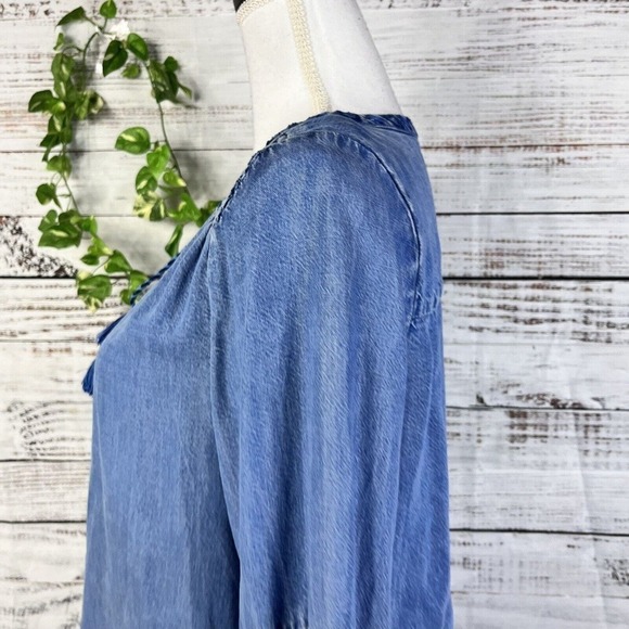 Southern Tide Blouse Tunic size Small Denim Jean Tencel Peasant Boho Tassels - Picture 12 of 16